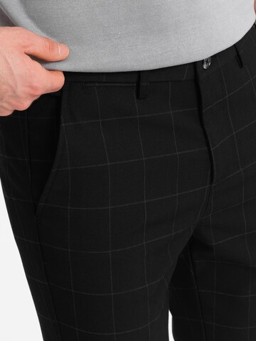 Ombre Slim fit Trousers in Black