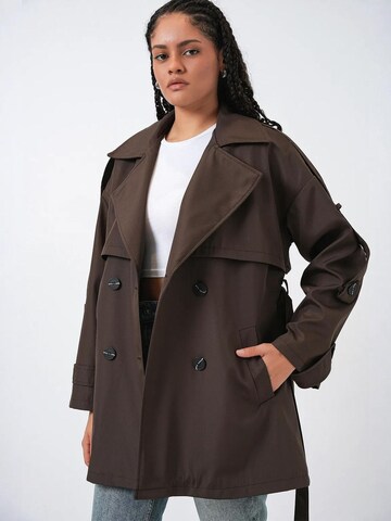 Bigdart Tussenmantel in Bruin