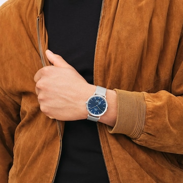 Daniel Wellington Analoguhr in Blau: Vorderseite