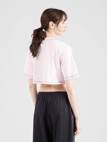 Nike Sportswear Shirt in Pink