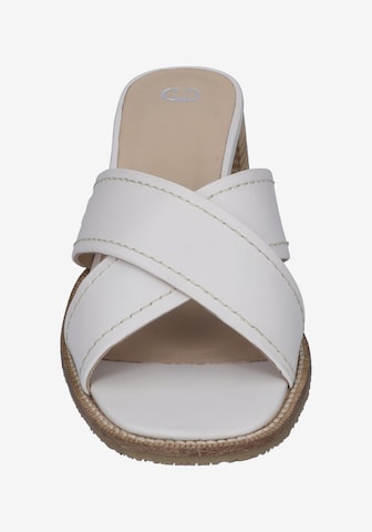 GERRY WEBER Classic Flats 'Garda 05' in White