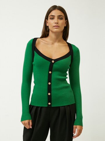 Pull-over Influencer en vert : devant