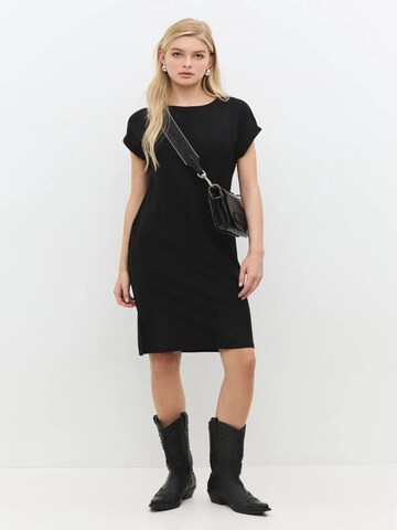 Robe No Matter What en noir : devant
