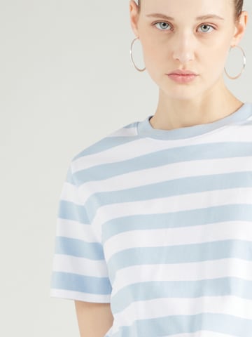 SELECTED FEMME - Camisa 'Essential' em azul