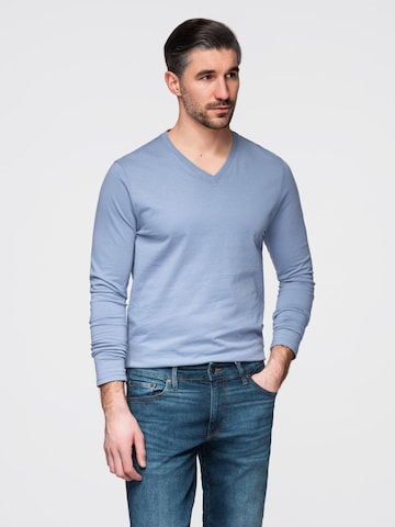 Ombre Shirt in Blue: front