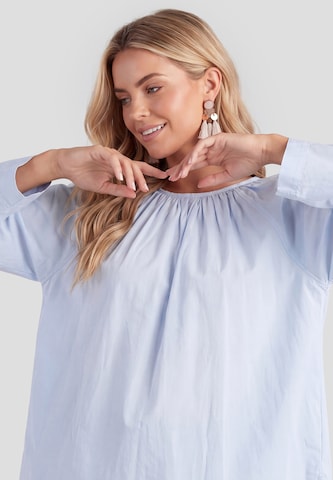 IZIA - Blusa en azul