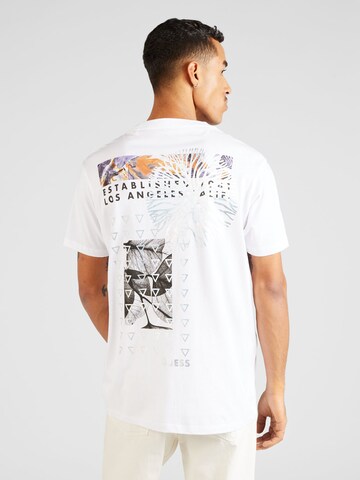GUESS T-Shirt 'ABSTRACT FOIL' in Weiß