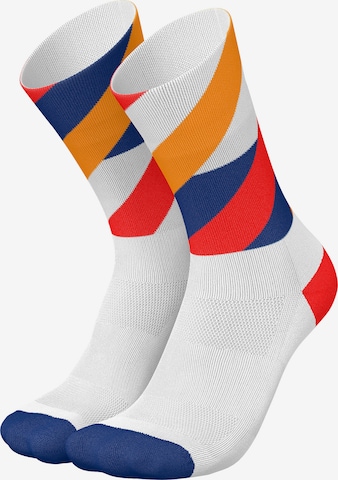 INCYLENCE Athletic Socks 'LOOPS' in Orange: front