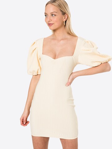 Missguided Dress in Beige: front