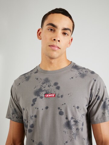 LEVI'S ® Shirt 'SS Relaxed Baby Tab Tee' in Grijs