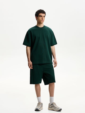 Abito da casa di Bershka in verde: frontale