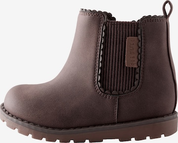 Next - Botas en marrón: frente
