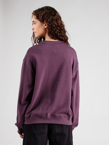 new balance Sweatshirt in Lila