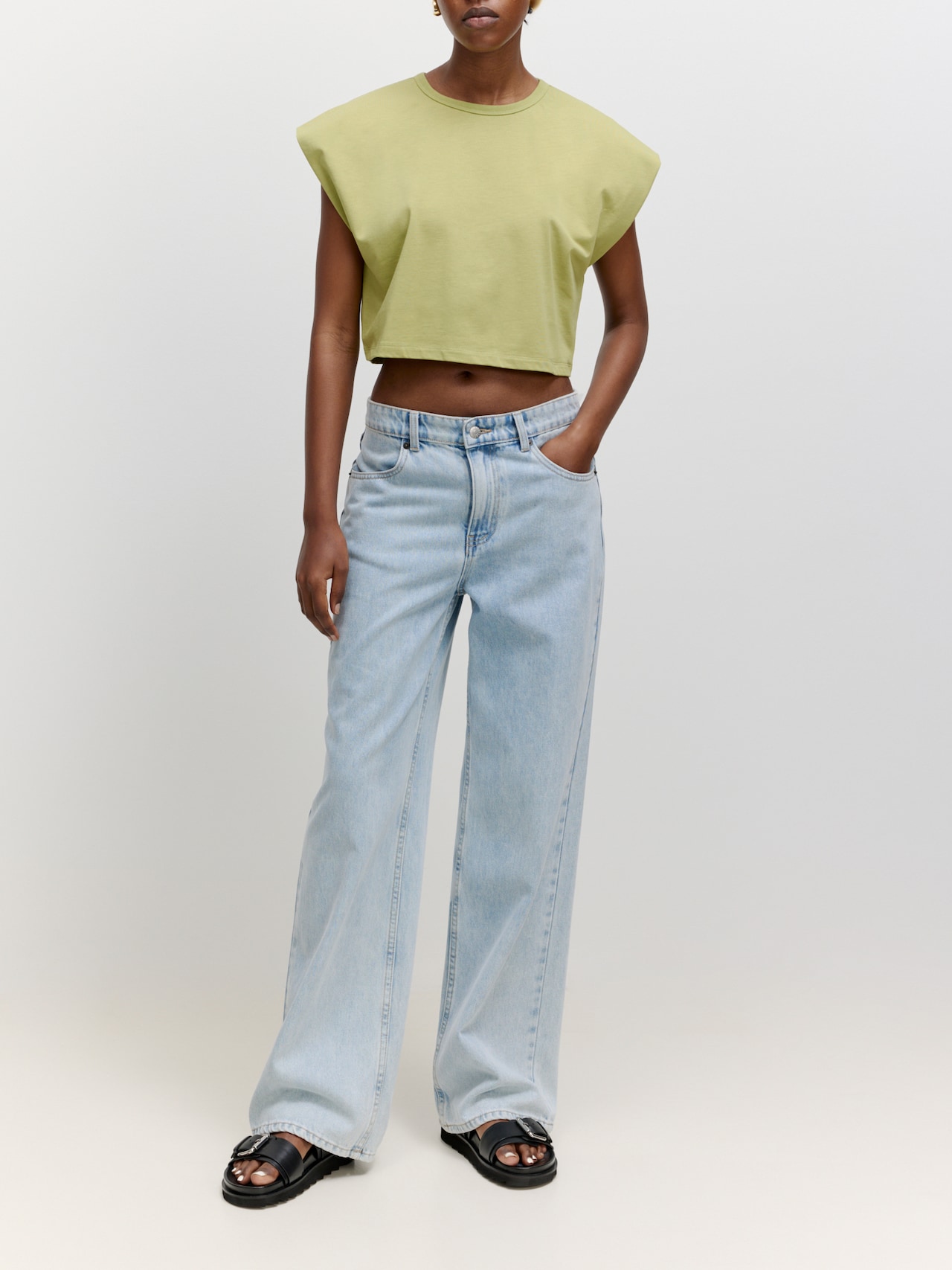 EDITED Produkte Shirt 'Xophia' grün