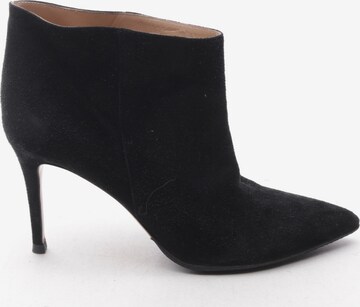 Gianvito Rossi Dress Boots in 37,5 in Black: front