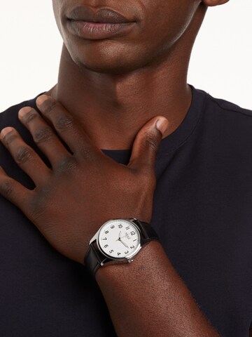 Lucardi Analoog horloge 'Klassisch' in Zwart: voorkant