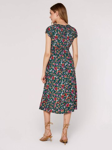 Robe Apricot en mélange de couleurs