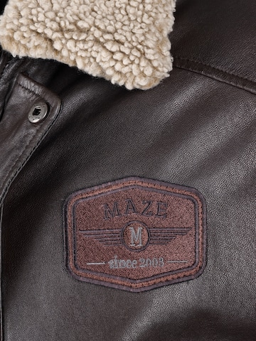 Maze Tussenjas in Bruin