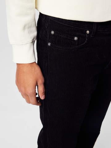 Regular Pantaloni 'Klean' de la WEEKDAY pe negru