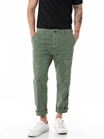REPLAY Regular Jeans in Groen: voorkant