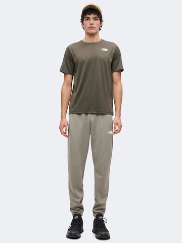 Tricou funcțional de la THE NORTH FACE pe verde
