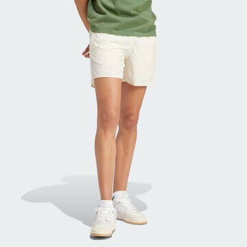ADIDAS ORIGINALS Regular Shorts 'Adicolor Classics Sprinter' in Weiß: Vorderseite