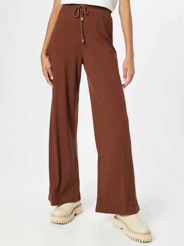 ABOUT YOU Hose 'Lynn' in Braun: front