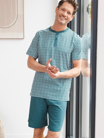 Pyjama court 'Shortama with buttons' Pastunette en vert