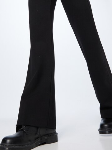 MAC Bootcut Broek in Zwart