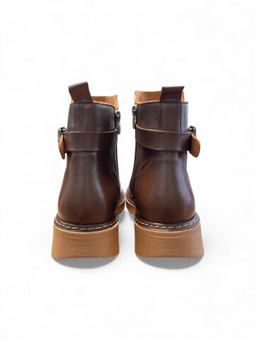 Begoria Boots‌‌‌‌‌ in Braun