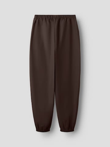 Effilé Pantalon LMTD en marron