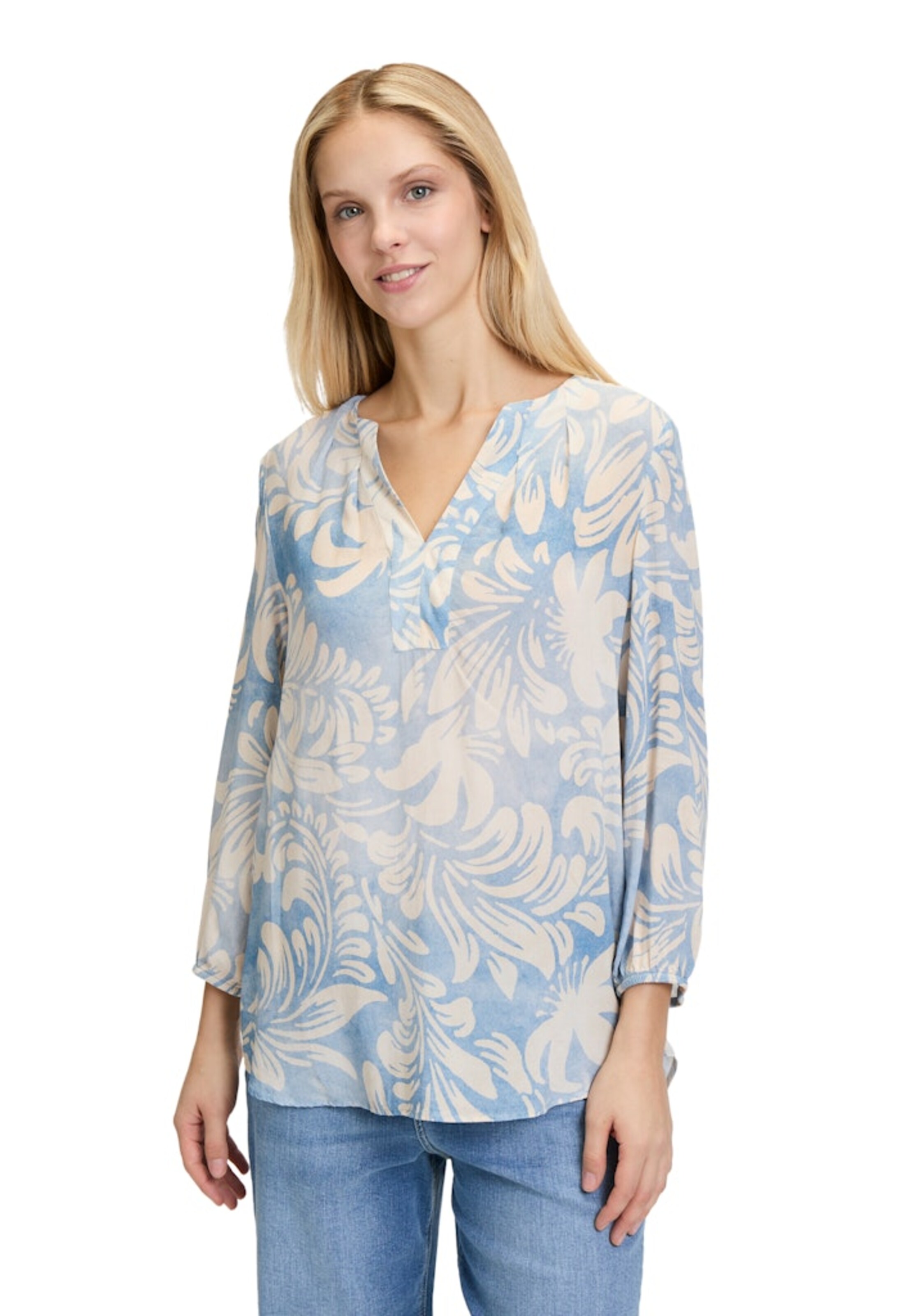 Cartoon Блуза в синьо: отпред