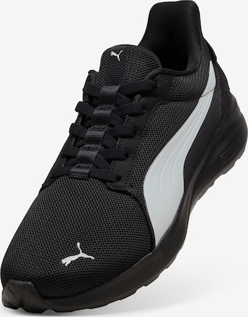 PUMA Sneakers in White: front