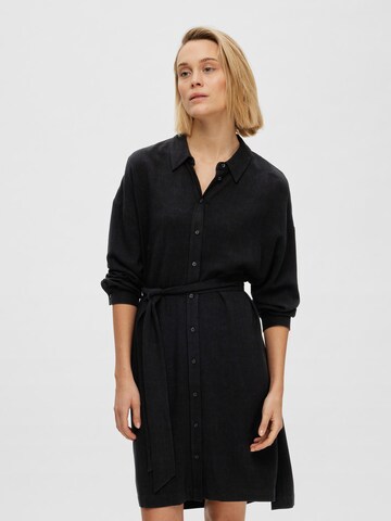 Abito camicia 'VIVA-TONIA' di SELECTED FEMME in nero: frontale