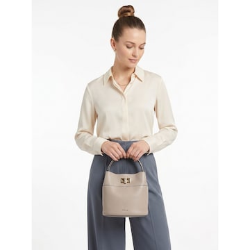 Poche ventrale FURLA en gris : devant