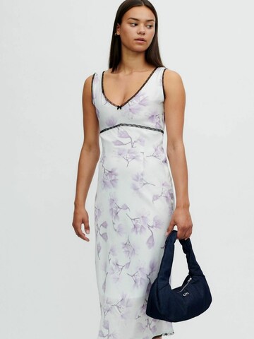 Robe ' FrancaRS ' Résumé en violet : devant