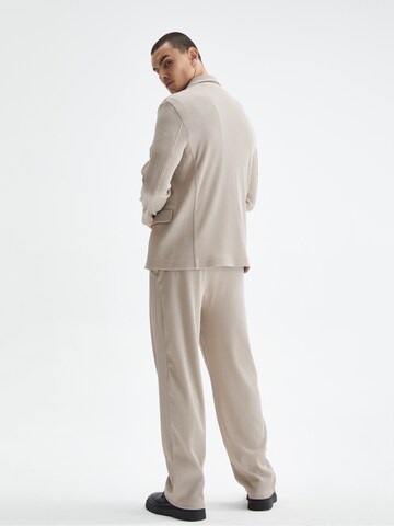 Antioch Regular Suit in Beige