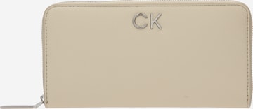 Calvin Klein Portemonnee in Beige: voorkant