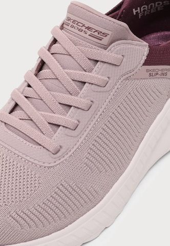 Scarpa slip-on 'BOBS SQUAD CHAOS - CURRENT MU' di SKECHERS in lilla
