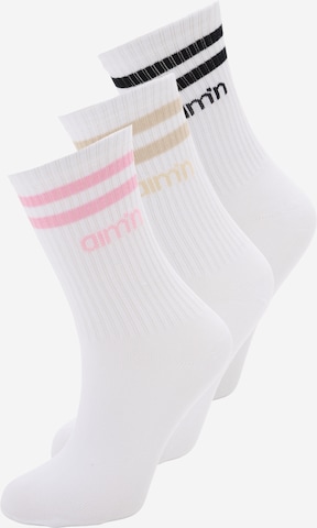 Aim'n Urheilusukat värissä valkoinen: etupuoli