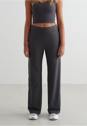 Aim'n Wide Leg Hose 'Sense' in Grau: Vorderseite