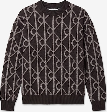 Pull-over Calvin Klein en gris : devant