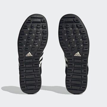 ADIDAS TERREX Flats 'Chaussure de randonnée  Daroga Two 13' in Black