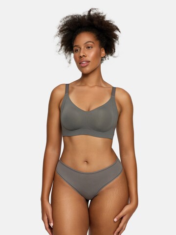 cfab (formerly creamy fabrics) - Push-up Sujetador 'Seamless Compact Push-Up BH' en gris
