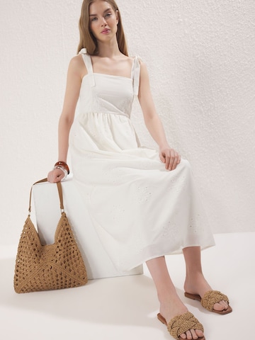 Mule Trendyol en beige