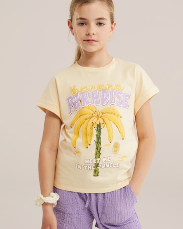 WE Fashion Póló - sárga: elől
