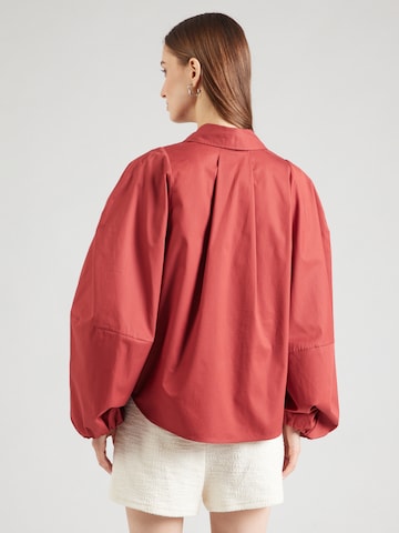 Chemisier & Other Stories en rouge