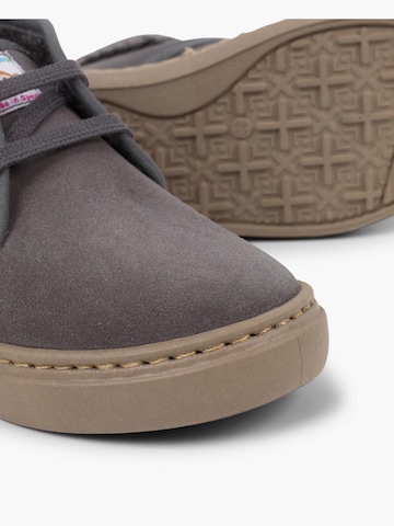 Pisamonas Boots in Grey