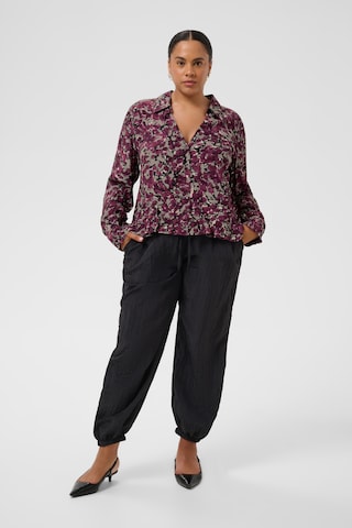 KAFFE CURVE Bluse 'KCMaggie' i brun