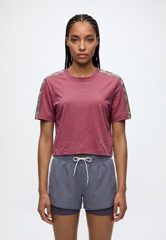 GUESS Performance Shirt 'BRITNEY' in Pink: front